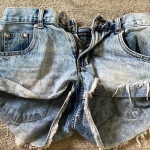 Highs Waisted Shorts